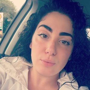 Meet your Posher, Pricilla